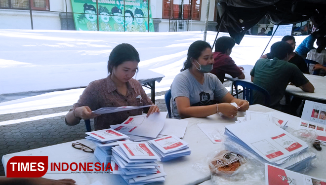 KPU Badung Bali Libatkan 94 Petugas Lipat dan Sortir Surat 