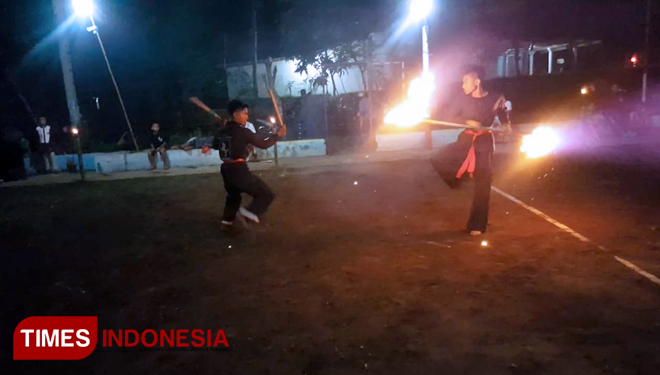 TIMES-Indonesia-pencak-silat-Kuda-Putih-2.jpg
