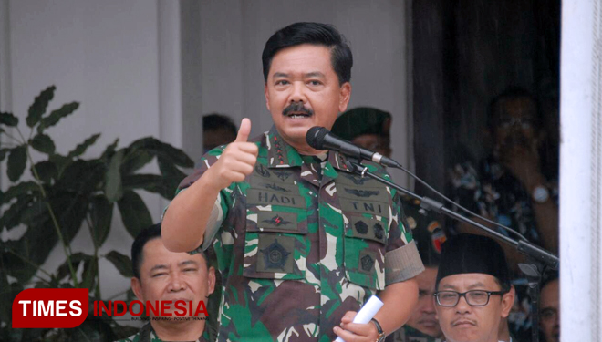 Panglima TNI Marsekal Hadi Tjahjanto, Kota Malang, Minggu (3/3/2019). (FOTO: Adhitya Hendra/TIMES Indonesia)