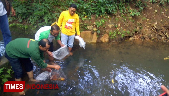 Jaga Ekosistem Jurnalis RPS Tuban Bumi Wali Tebar 