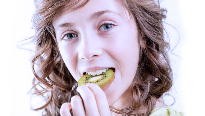 Illustration - Benefits of kiwifruit (Photo: Medicalnewstoday)