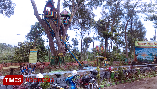 Ada Rumah Pohon dan Taman Mini di Balai Desa Rambaan, Probolinggo