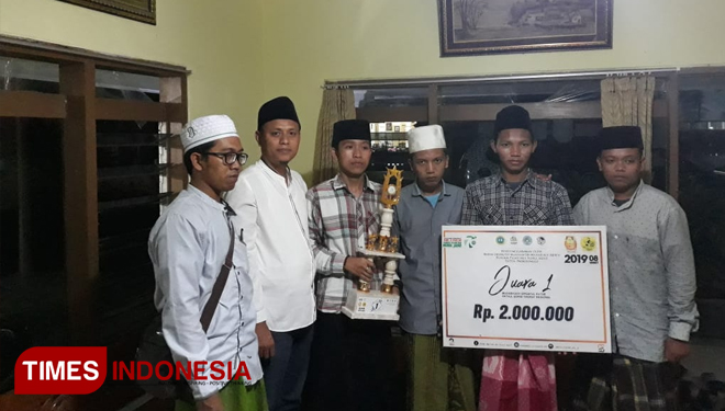 Yusril Musthafa, Salah satu santri Ponpes Sumber Bunga Seletreng Situbondo raih I lomba baca Kitab Kuning (Foto for TIMES Indonesia). 