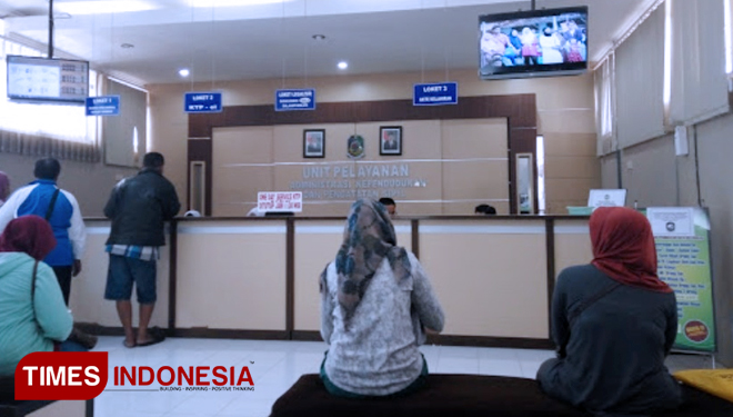 Dispendukcapil Banyuwangi Klaim Semua E-KTP Sudah Tercetak