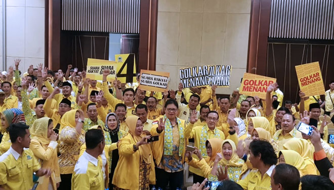 Silahturahmi dan Konsolidasi Dengan DPP Partai Golkar di Serpong Provinsi Banten  (FOTO: Istimewa)
