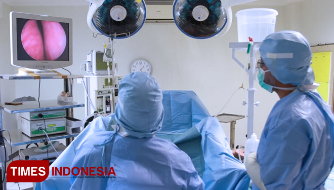 Proses TURP pasien gangguan prostat di RSUD dr Harjono Ponorogo. (FOTO: Istimewa for TIMES Indonesia)