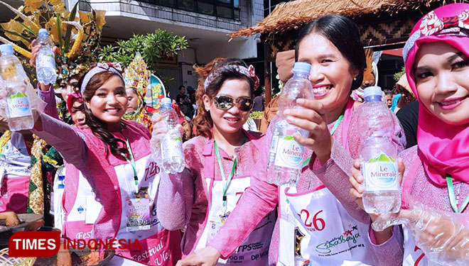 Festival-Rujak-Uleg-a.jpg