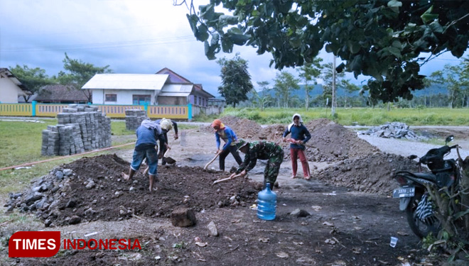TMMD-Kodim-pembangunan-fasilitas-umum3.jpg