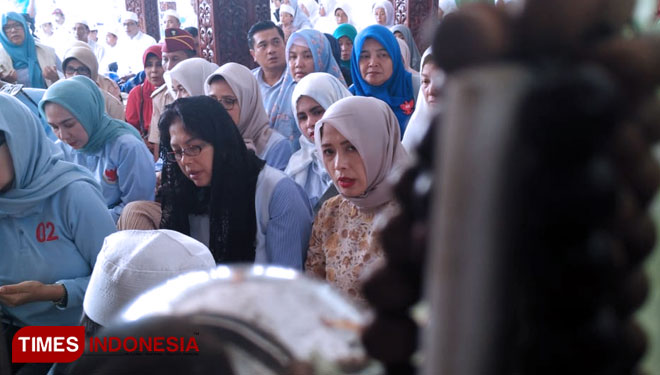 Nur-Asia-Uno.jpg