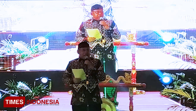 Kapolda Jawa Timur Irjen Pol Luki Hermawan membuka langsung Grand Final Duta Pemilihan kacong cebbing madura 2019 di Hotel Odaita Kabupaten Pamekasan (FOTO: Akhmad Syafii/TIMES Indonesia)