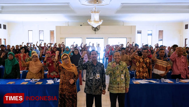 Asdep Perlindungan Usaha Deputi Bidang Restrukturisasi Usaha Kementerian Koperasi dan UKM, Sutarmo (FOTO: Ali For TIMES Indonesia)
