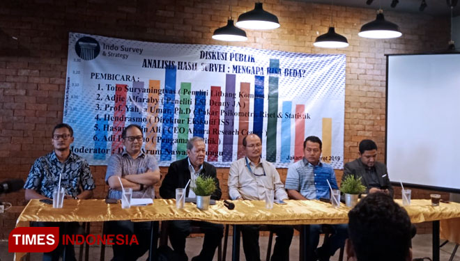 Diskusi bertajuk 'Analisis Hasil Survei: Mengapa Bisa Beda?' di kawasan Menteng, Jakarta Pusat, Selasa (26/3/2019). (Foto: Rahmi Yati Abrar/TIMES Indonesia