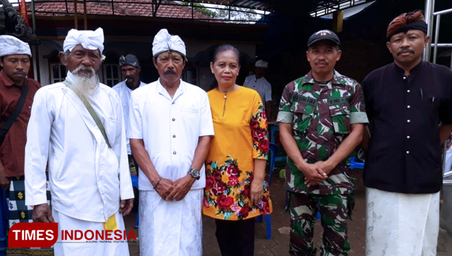 Babinsa hadiri peresmian Rumah Ibadah Agama Hindu di Wilayah Desa Dampit. (FOTO: AJP/TIMES Indonesia)
