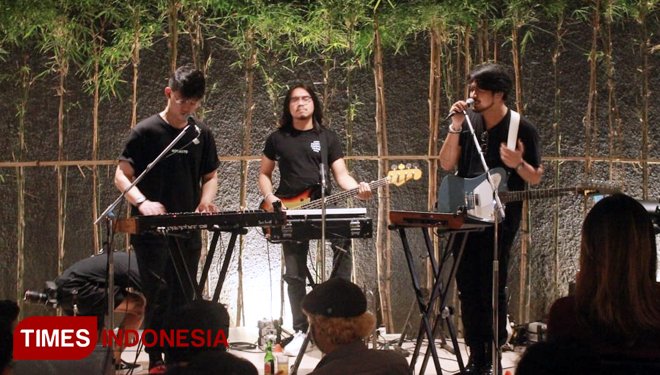 Java-Tour.jpg