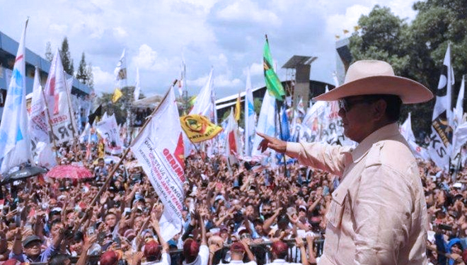 Calon presiden nomor urut 02 Prabowo Subianto saat menggelar kampanye di GOR Satria, Purwokerto, Jawa Tengah, Senin (1/4/19) (Foto: Istimewa)
