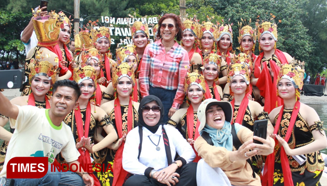 Fakta - Fakta Menarik Kunjungan Kerja Menteri Susi Pudjiastuti ke Banyuwangi. (FOTO: Roghib Mabrur/TIMES Indonesia)