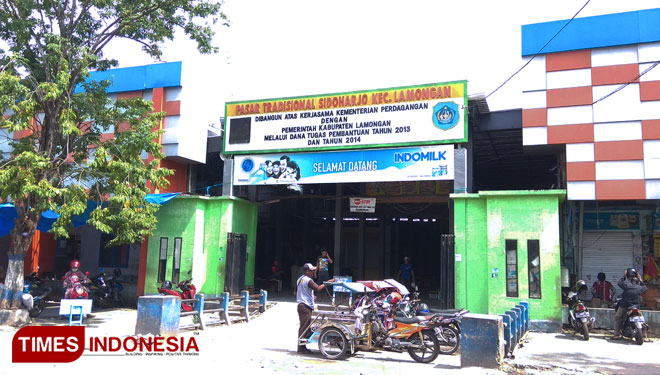 Pasar tradisional Kelurahan Sidoharjo, Kecamatan Lamongan, Kabupaten Lamongan, Kamis (4/4/2019). (foto: MFA Rohmatillah/TIMES Indonesia)
