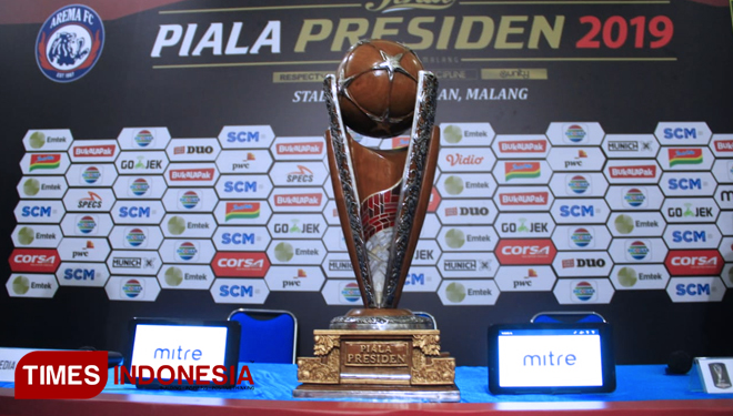 Ini Dia Keindahan Trofi Piala Presiden 2019