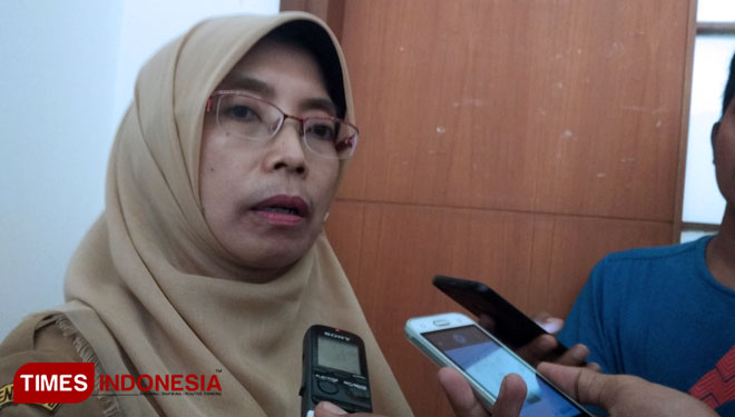 Tati Suwagiharti, Kepala Dinsos Pandeglang. (FOTO: Irfan Sajid/TIMES Indonesia)