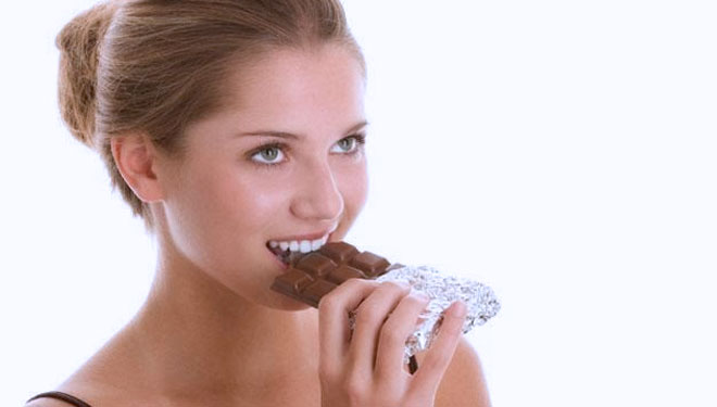 Illustration – Eating too much chocolate causes acne. (PHOTO: IST)