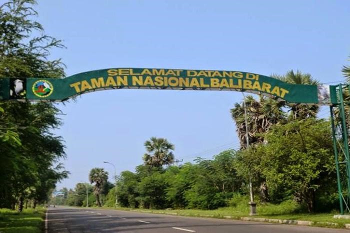 Taman-Nasional-Bali-Barat.jpg