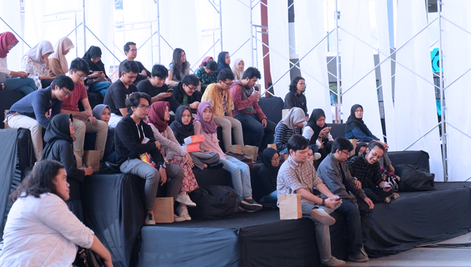 Diskusi-film-Halustik-VIU-3.jpg
