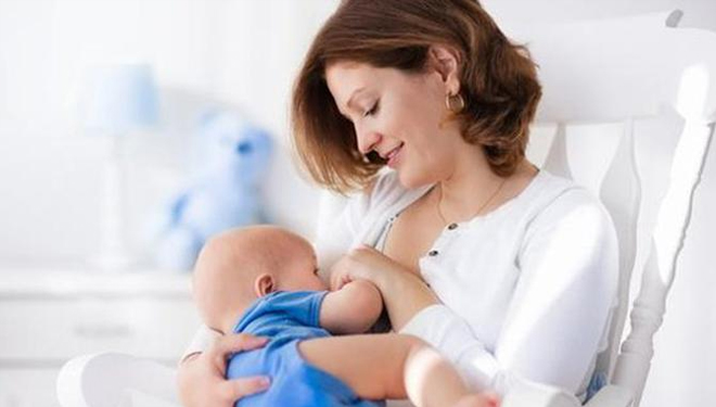 Kebanyakan alasan wanita menyulam aerola dikarenakan warna menghitam usai menyusui (shutterstock)