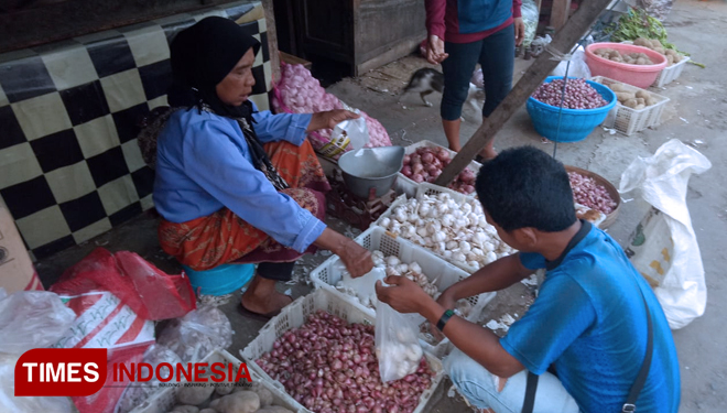 Harga Bawang Putih Di Magetan Masih Tinggi - TIMES Indonesia