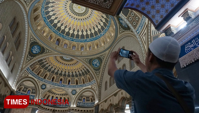 Kecantikan Masjid Al Hidayah Karangploso Menyaingi Hagia 