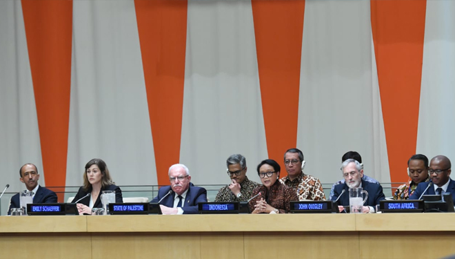 Menlu RI Retno Marsudi saat memimpin sidang Dewan Keamanan PBB di New York, AS. (FOTO: Kemlu RI)