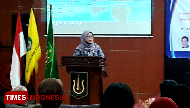 Dekan FISIP UNAS Dra. Truly Wangsalegawa pada acara seminar Internasional PKSP FISIP di UNAS Jakarta. (Foto: Ivan Iskandaria/TIMES Indonesia).