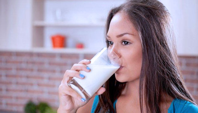 Ilustrasi - Manfaat minum susu (FOTO: thelist)