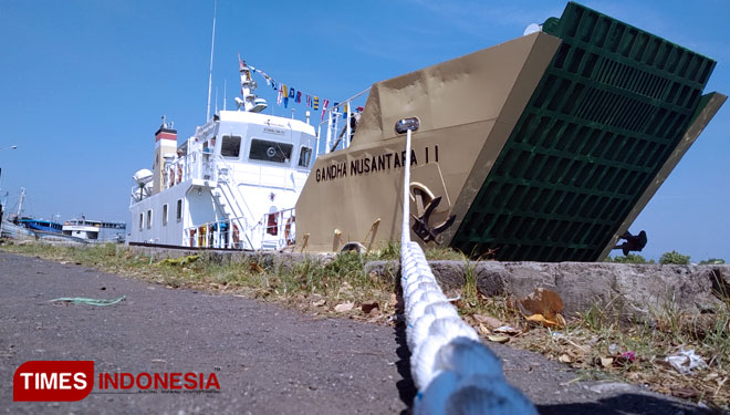 KM Gandha Nusantara 11 yang diserahkan Kemenhub pada PT. Pelni untuk penyeberangan Probolinggo - Pulau Gili Ketapang. (FOTO: Happy L. Tuansyah/TIMES Indonesia)