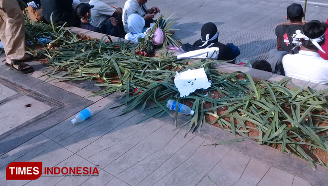 Kerusakan Fasilitan Umum Pemprov DKI Jakarta Oleh Massa Aksi 22 Mei (FOTO: Rizki Amana/TIMES Indonesia)