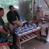 Keakraban Babinsa Wonosari dari Kodim 0818 Malang-Batu dengan Warga Desa Wonosari