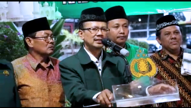 Ketua FKUB Kabupaten Malang KH Romadhon Khotib saat menyemaikan komitmen dan sikap pasca pemilu 2019 (FOTO: Humas Polres Malang)