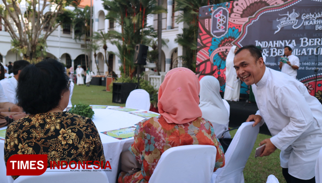 Kegiatan buka bersama lintas alumni Ikarholaz dikemas dalam suasana garden party dan ragam acara sosial di Hotel Majapahit Surabaya, Minggu (26/5/2019) petang. (FOTO: Lely Yuana/TIMES Indonesia)