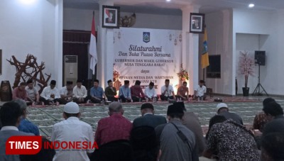 RSI Jemursari Berbagi 1000 Bingkisan Kepada Yatim dan 