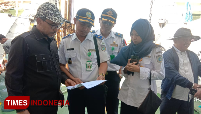 Antisipasi Antrian Penumpang Arus Balik, Komisi D DPRD Jatim Sidak ke Pelabuhan Jangkar