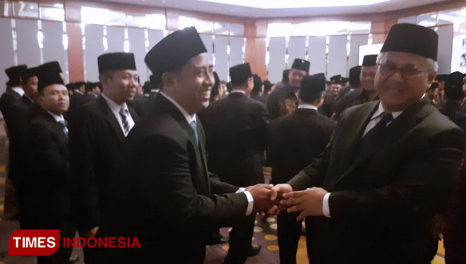 Ketua KPU RI Lantik Komisioner KPU se Jatim