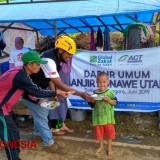 Menggunakan Mobil Dobel Gardan, ACT Palu Menembus Daerah Terisolir Banjir Konawe Utara
