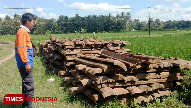 Lokasi pencurian bantalan rel kereta api di Dusun Sasak Gunting, Desa Temuguruh, Kecamatan Sempu. (FOTO: Erwin Wahyudi/TIMES Indonesia)