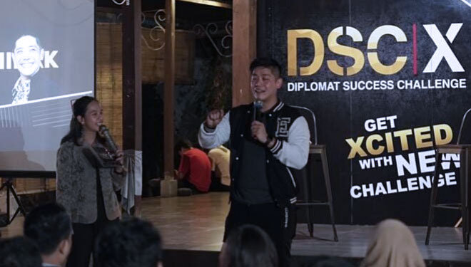 Seorang peserta saat presentasi pada even Diplomat Success Challenge ke-10 tahun 2019 atau DSC|X 2019 di Yogyakarta. (FOTO: Istimewa/TIMES Indonesia)