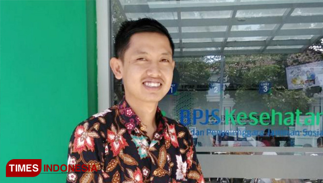 Fathur Rohman, karyawan swasta peserta JKN-KIS. (FOTO: Syamsul Arifin/ TIMES Indonesia)