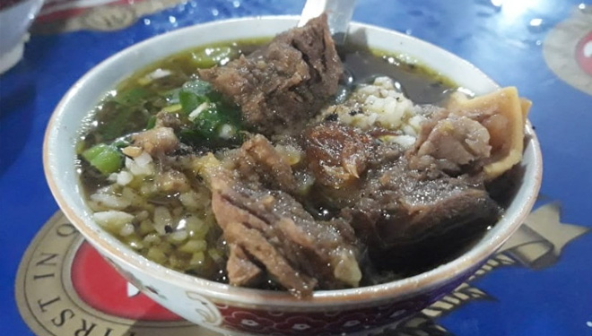 Nasi Grombyang by Haji Warso from Pemalang. (PHOTO: Republika)