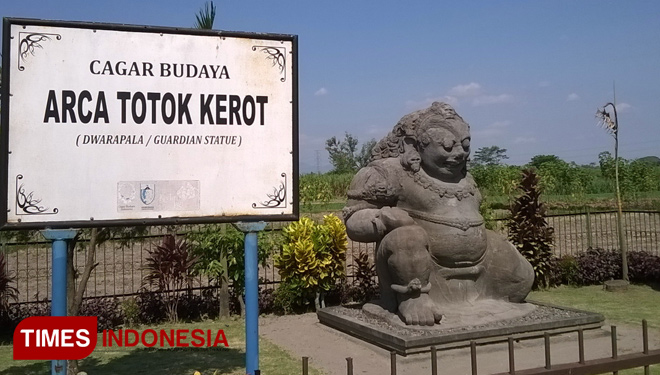 Arca Dwarapala Totok Kerot. (FOTO: Muh Rofi'i/TIMES Kediri) 