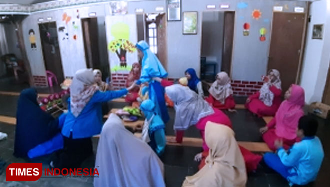 Penerapan media pembelajaran BLACK PINK di PAUD PAS Baitul Qur'an Kecamatan Siman Kabupaten Ponorogo