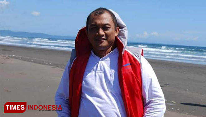 Eko Suryono, wartawan MNC TV, Mantan Presidium KAHMI Banyuwangi dan senior IJTI Tapal Kuda Jawa Timur. (FOTO: Syamsul Arifin/ TIMES Indonesia)