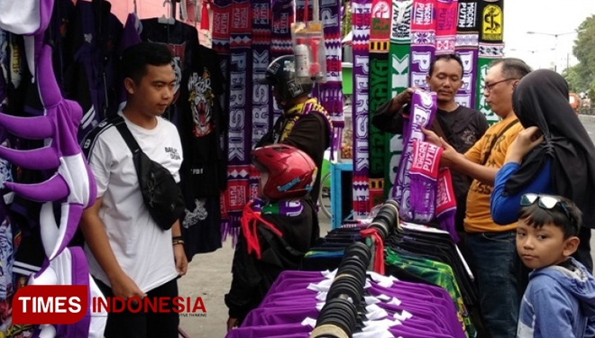 Persik Kediri Masuk Liga 2, Berkah Bagi Penjual Jersey