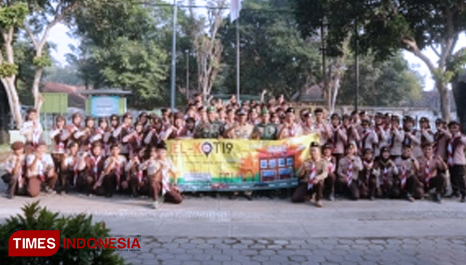 Pramuka Saka Wira Kartika saat melaksanakan Napak Tilas Tapal Kuda
